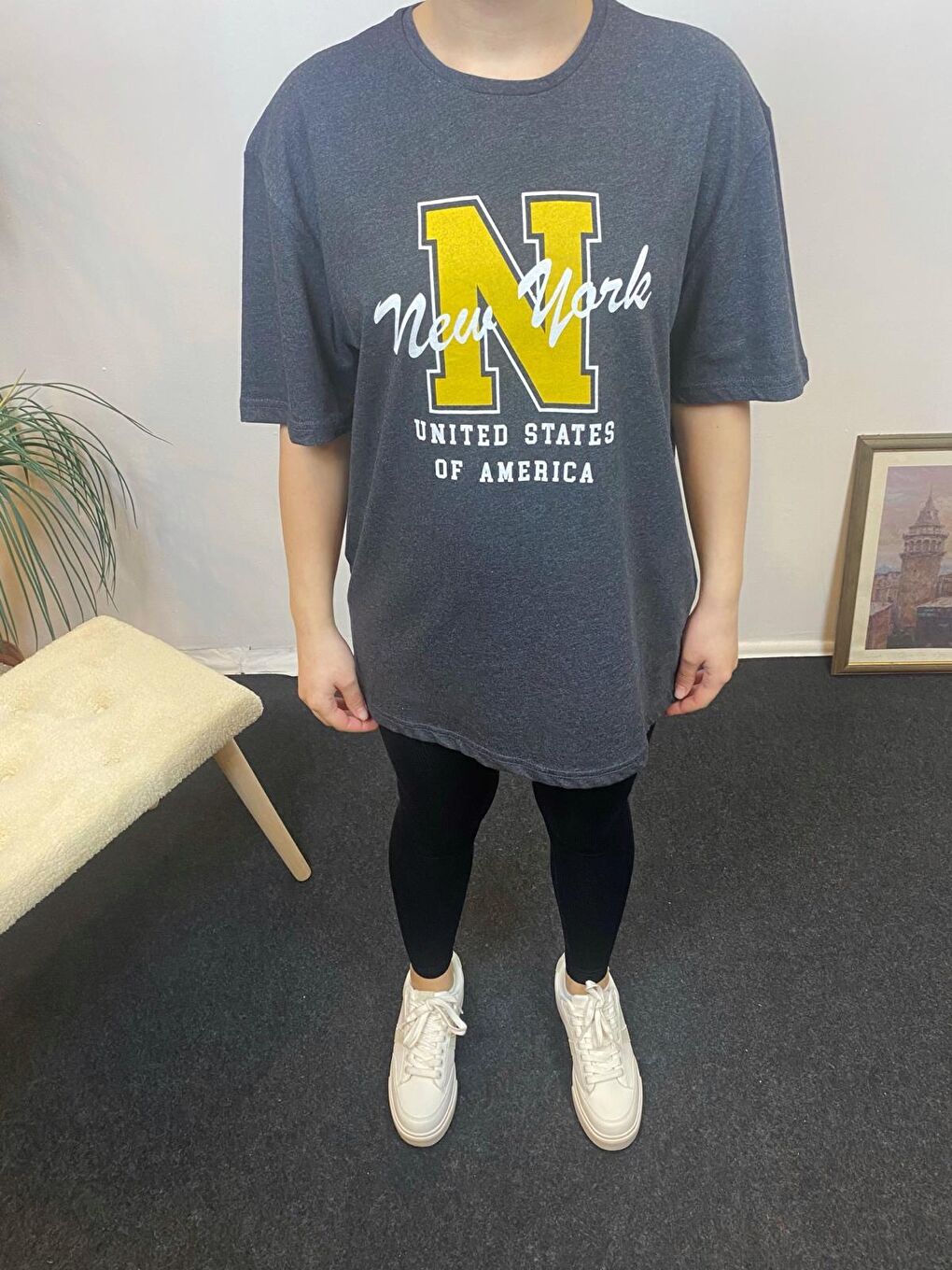 Antrasit Kadın Bisiklet Yaka Oversize Fit N Baskılı Tişort SPR24TSK113