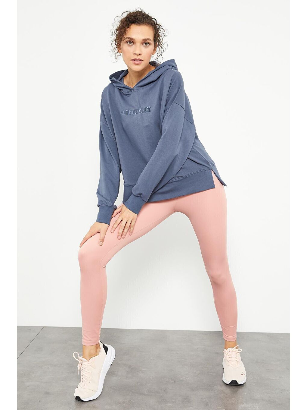 Petrol Yazı Nakışlı Kapüşonlu Basic Kadın Oversize Sweatshirt - 97164-3