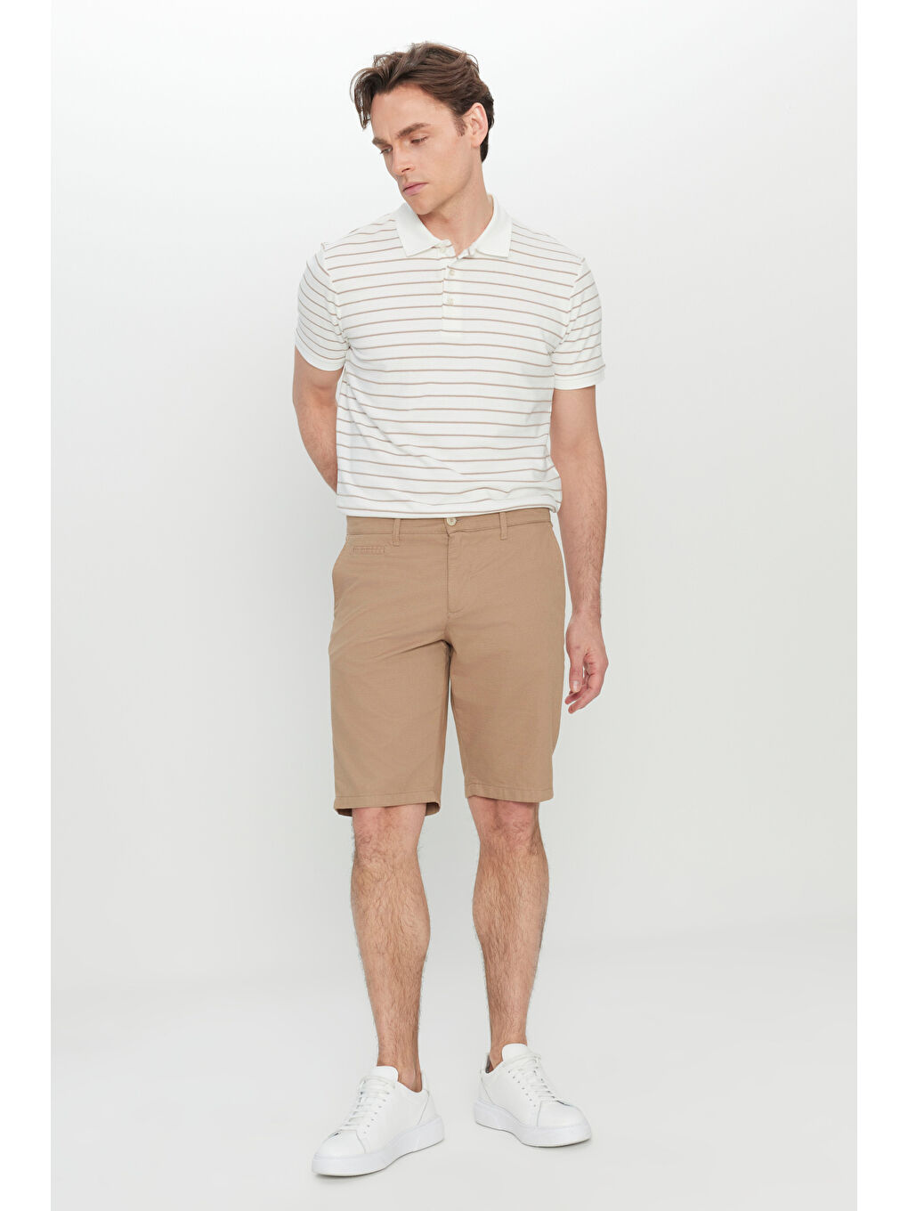 Bej Erkek Vizon Slim Fit Dar Kesim Yan Cepli Gofre Desenli Şort-2