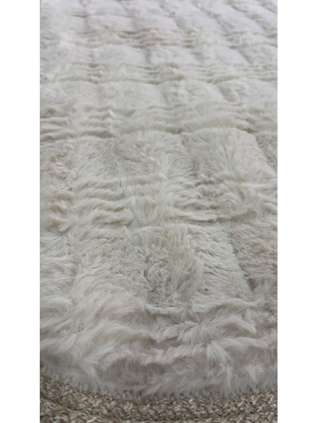 Bej Kalın ve Yumuşak Pelüş Banyo Paspası Kaymaz Tabanlı Modern Tasarım 105x75 cm-1