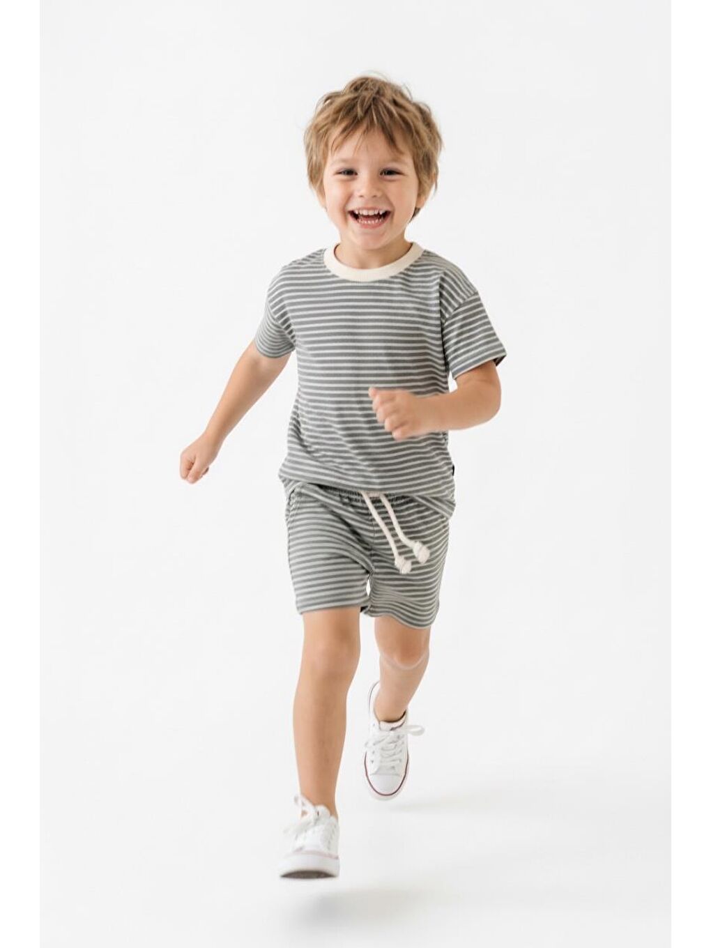 Bej Çizgili Şort Tişört 2li Takım-2