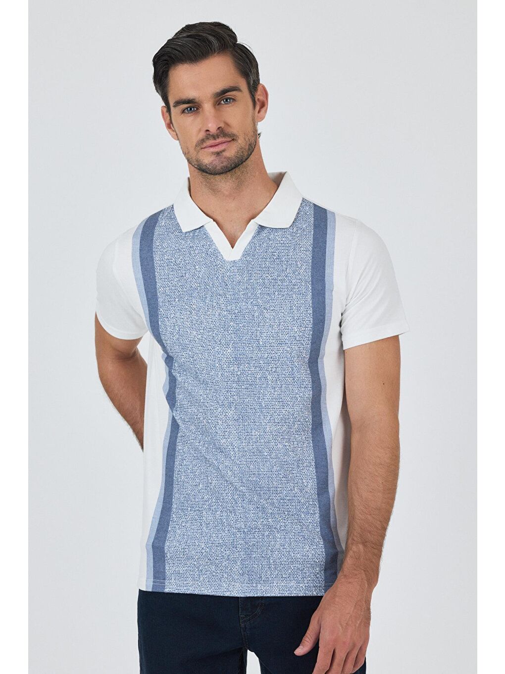 İndigo Kısa Kol Baskılı Suprem İtalyan Yaka Cepsiz Slim Fit Tişört 1011250123