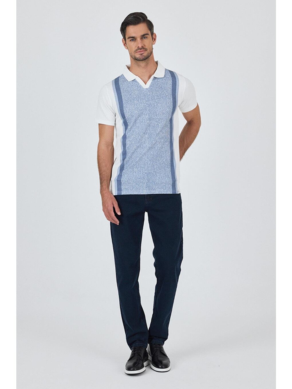 İndigo Kısa Kol Baskılı Suprem İtalyan Yaka Cepsiz Slim Fit Tişört 1011250123-1