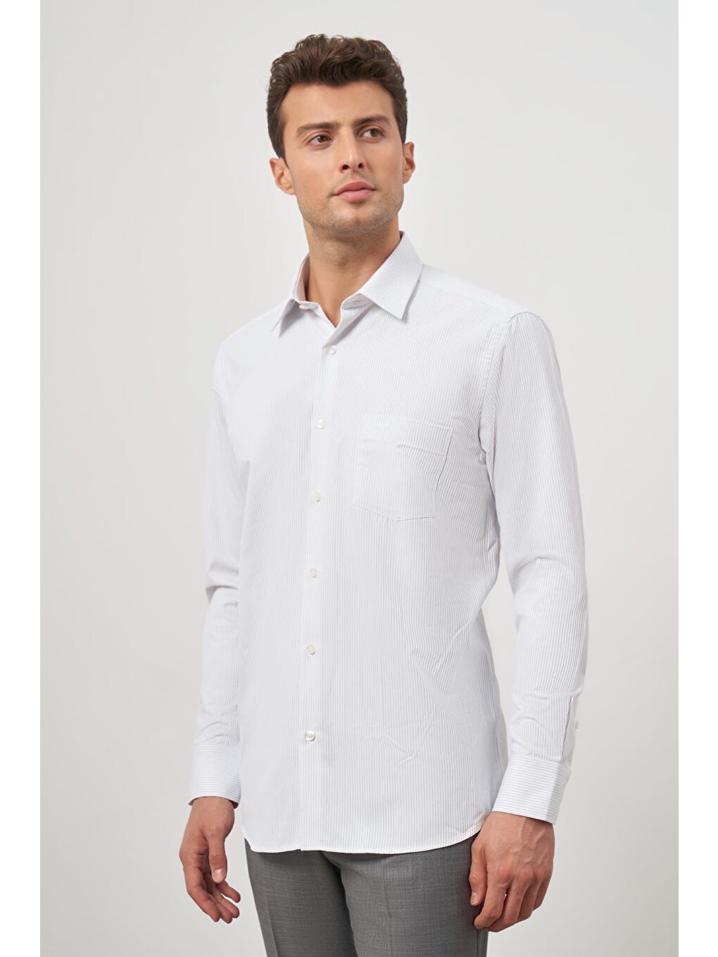 Beyaz Uzun Kol Kendinden Armürlü Cepli Pamuklu Classic Comfort Fit Gömlek 1004245155-2