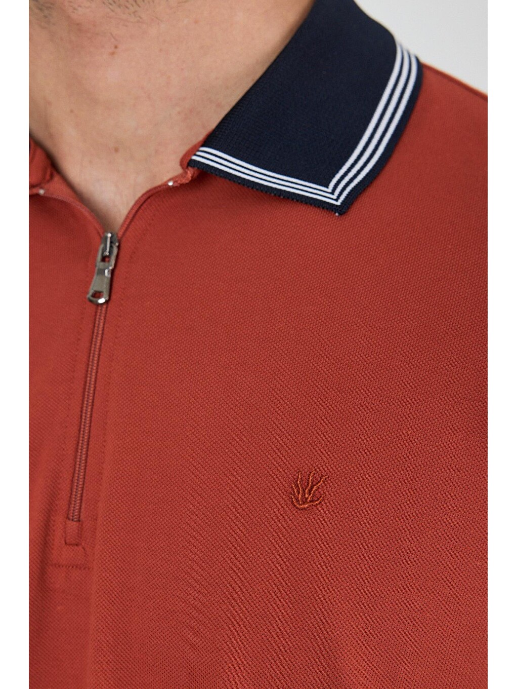 Kahverengi Kısa Kol Düz Pike Polo Yaka Cepsiz %100 Pamuk Slim Fit Tişört 1011250130-3