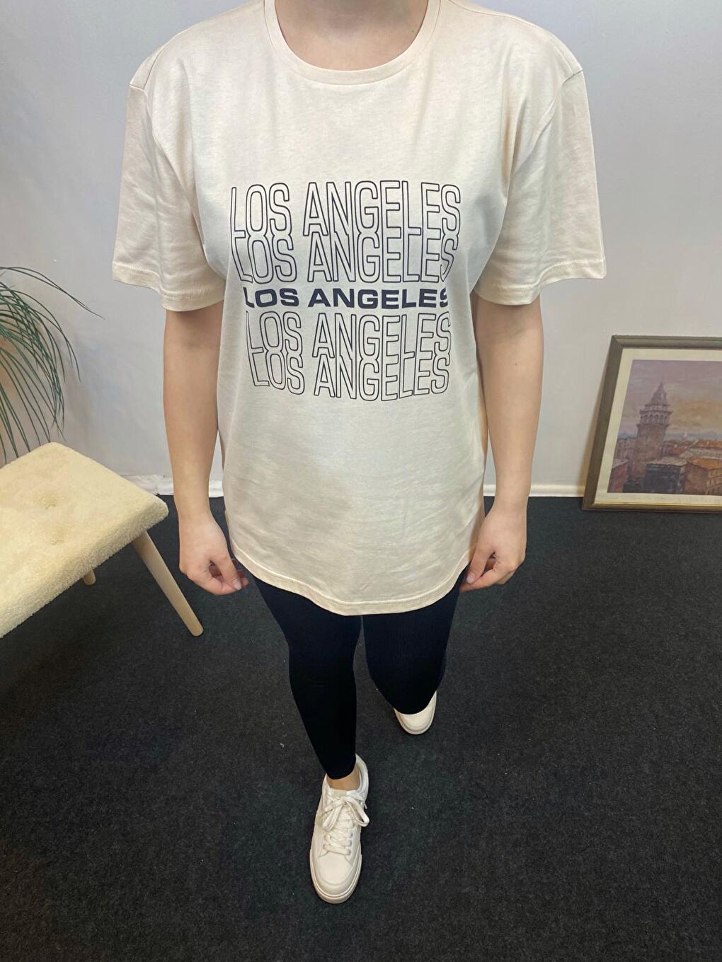 Bej Kadın Bisiklet Yaka Oversize Fit Baskılı Tişort SPR24tsk305