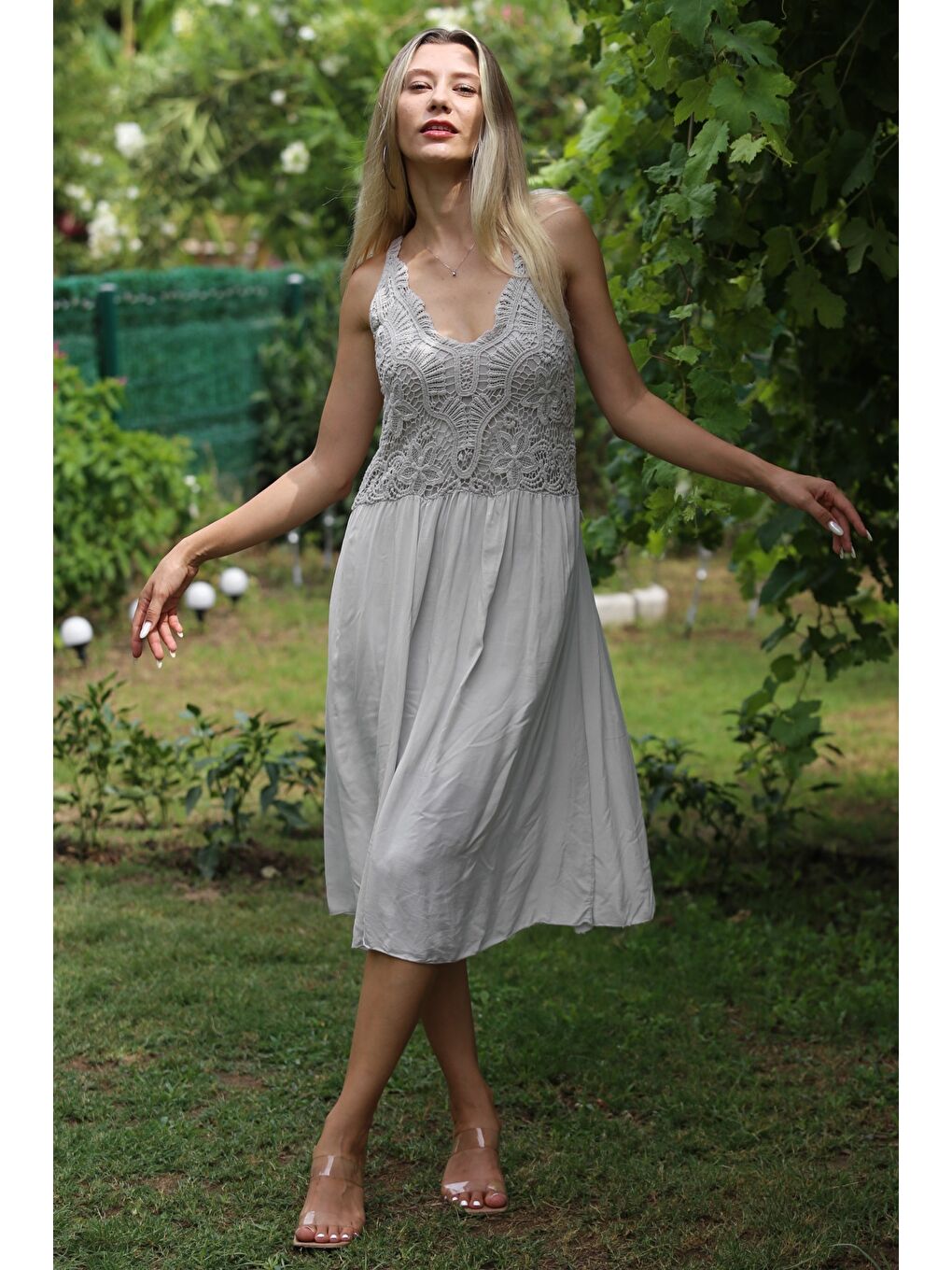 İtalyan Bej Askılı Dantelli Fistolu Dokuma Casual Elbise-5