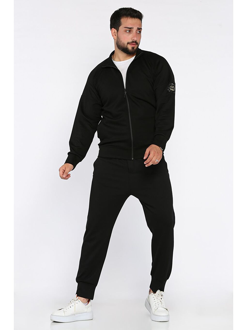 Siyah Kol Detaylı Erkek Eşofman Takımı-1
