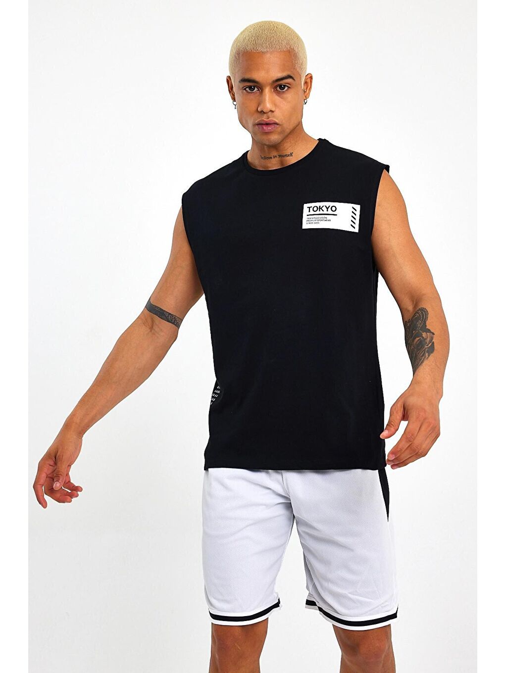 Siyah Erkek Bisiklet Yaka Regular Fit Tokyo Baskılı Tişort SPR23AT345