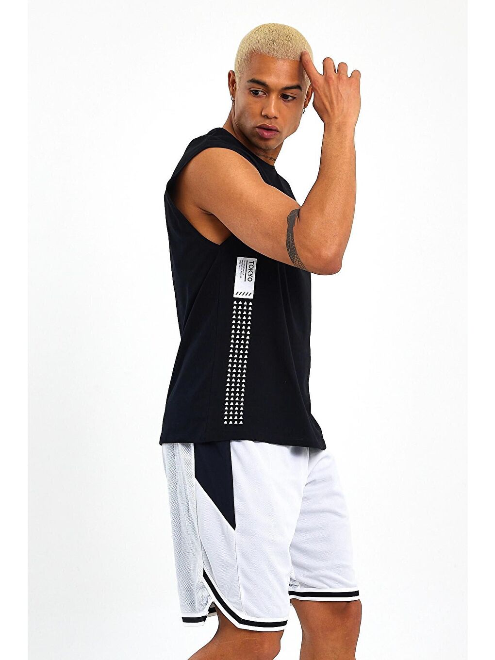 Siyah Erkek Bisiklet Yaka Regular Fit Tokyo Baskılı Tişort SPR23AT345-4