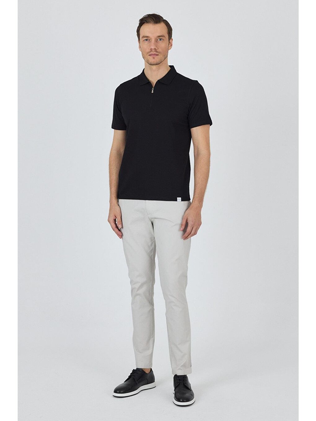 Siyah Kısa Kol Düz Suprem Polo Yaka Cepsiz Pamuklu Casual Slim Fit Tişört 1011250164_001-1