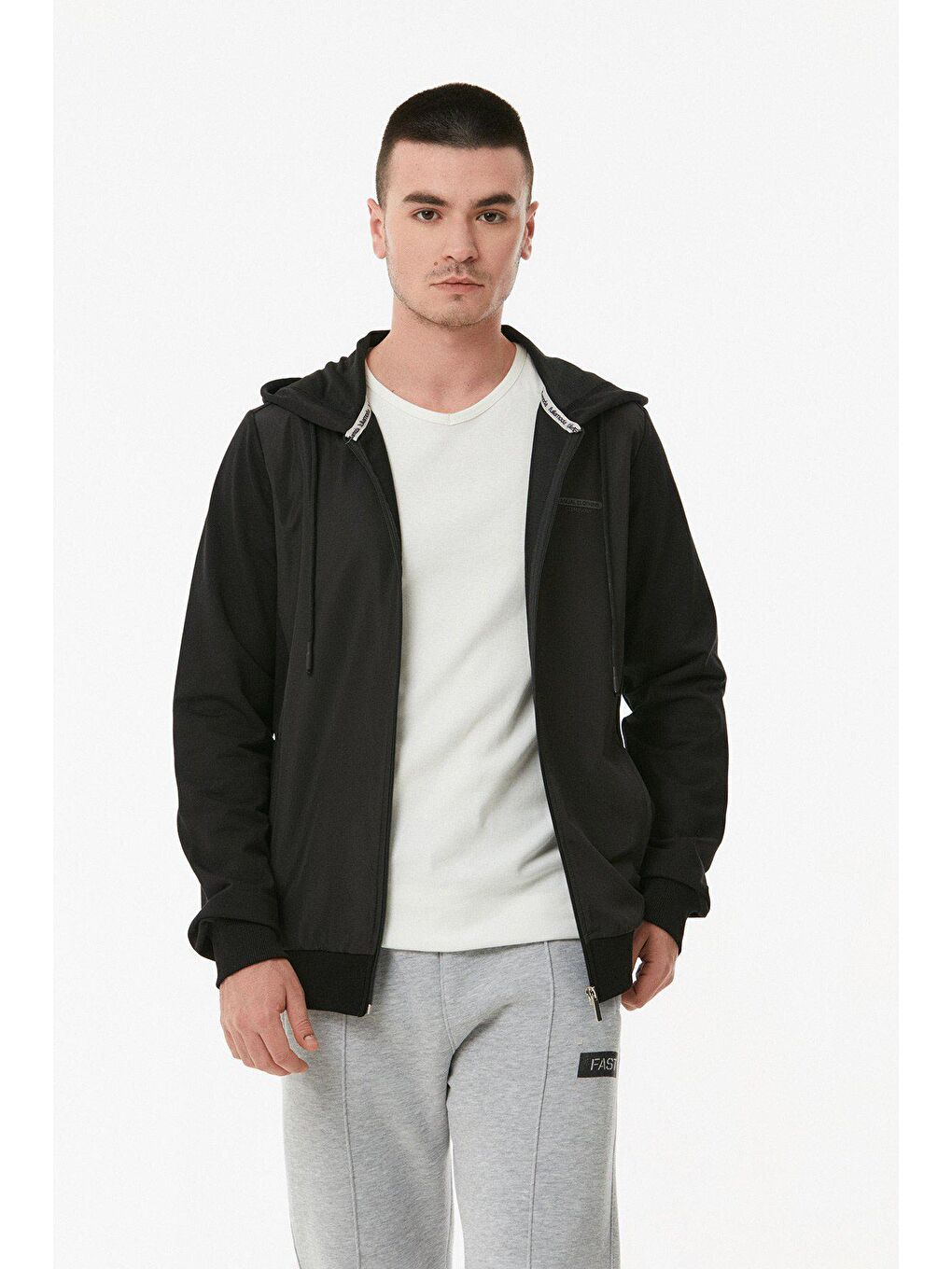 Siyah Baskılı Kapüşonlu Dalgıç Kumaş Fermuarlı Sweatshirt