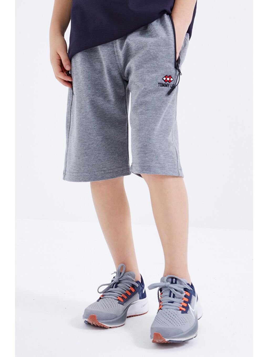 Gri Melanj Basic Fermuar Cepli Bağcıklı Erkek Çocuk Şort  - 10879-3