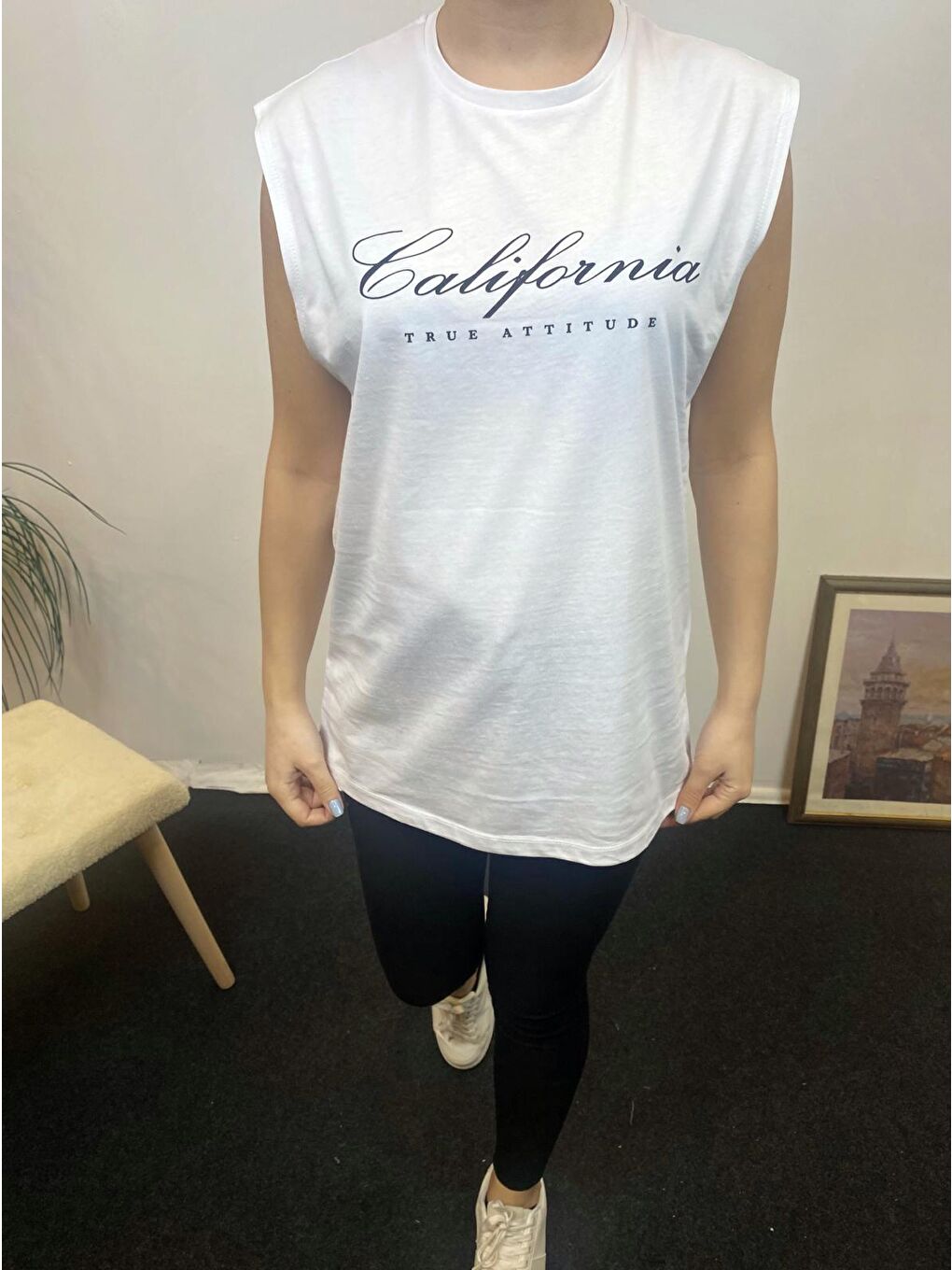 Beyaz Kadın Bisiklet Yaka Regular Fit Californıa Baskılı Tişort SPR24ATK342