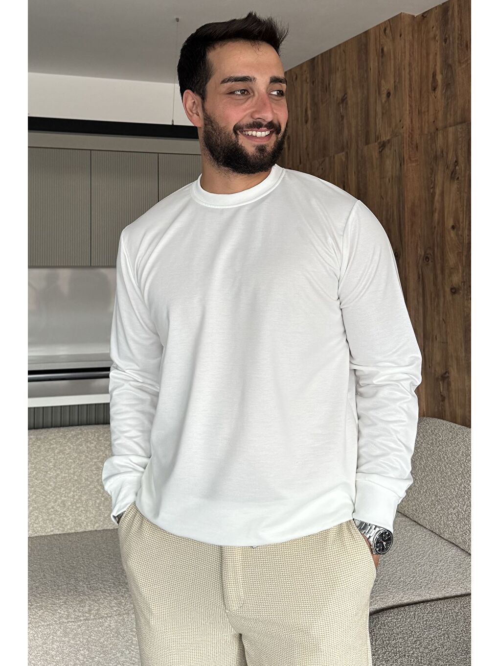 Ekru Erkek Bisiklet Yaka Basic Sweatshirt