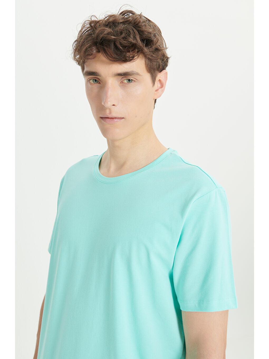 Erkek Turkuaz 360 Derece Her Yöne Esneyen Slim Fit Bisiklet Yaka Tişört-4