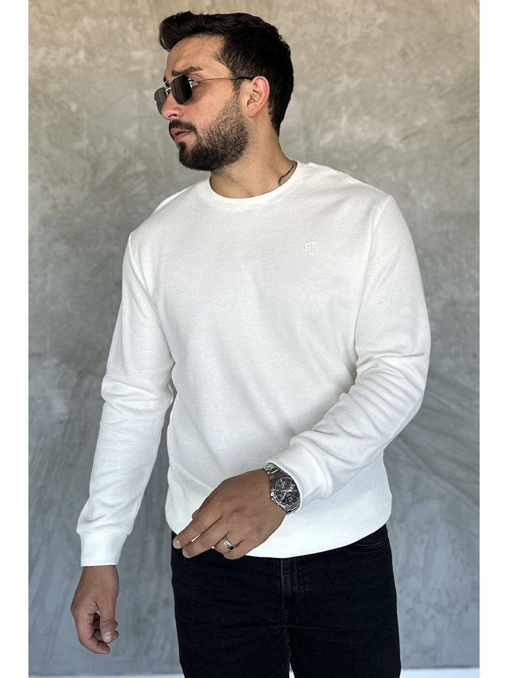 Ekru Bisiklet Yaka Baskı Detaylı Erkek Sweatshirt-1