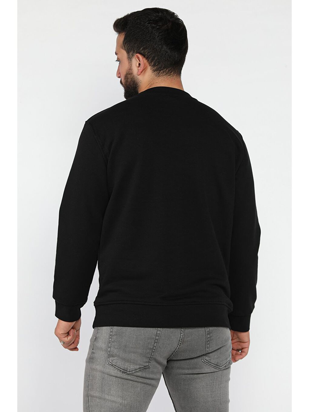 Siyah Ön Nakışlı Bisiklet Yaka Üç İplik Erkek Sweatshirt-2