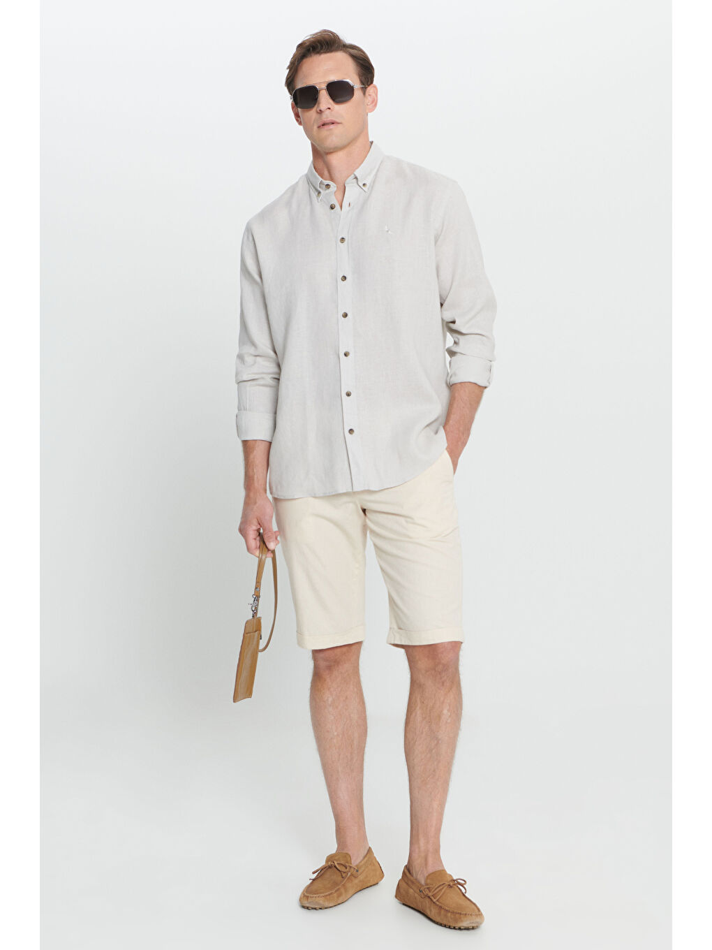 Erkek Ekru Slim Fit Dar Kesim %100 Pamuk Yan Cep Şort