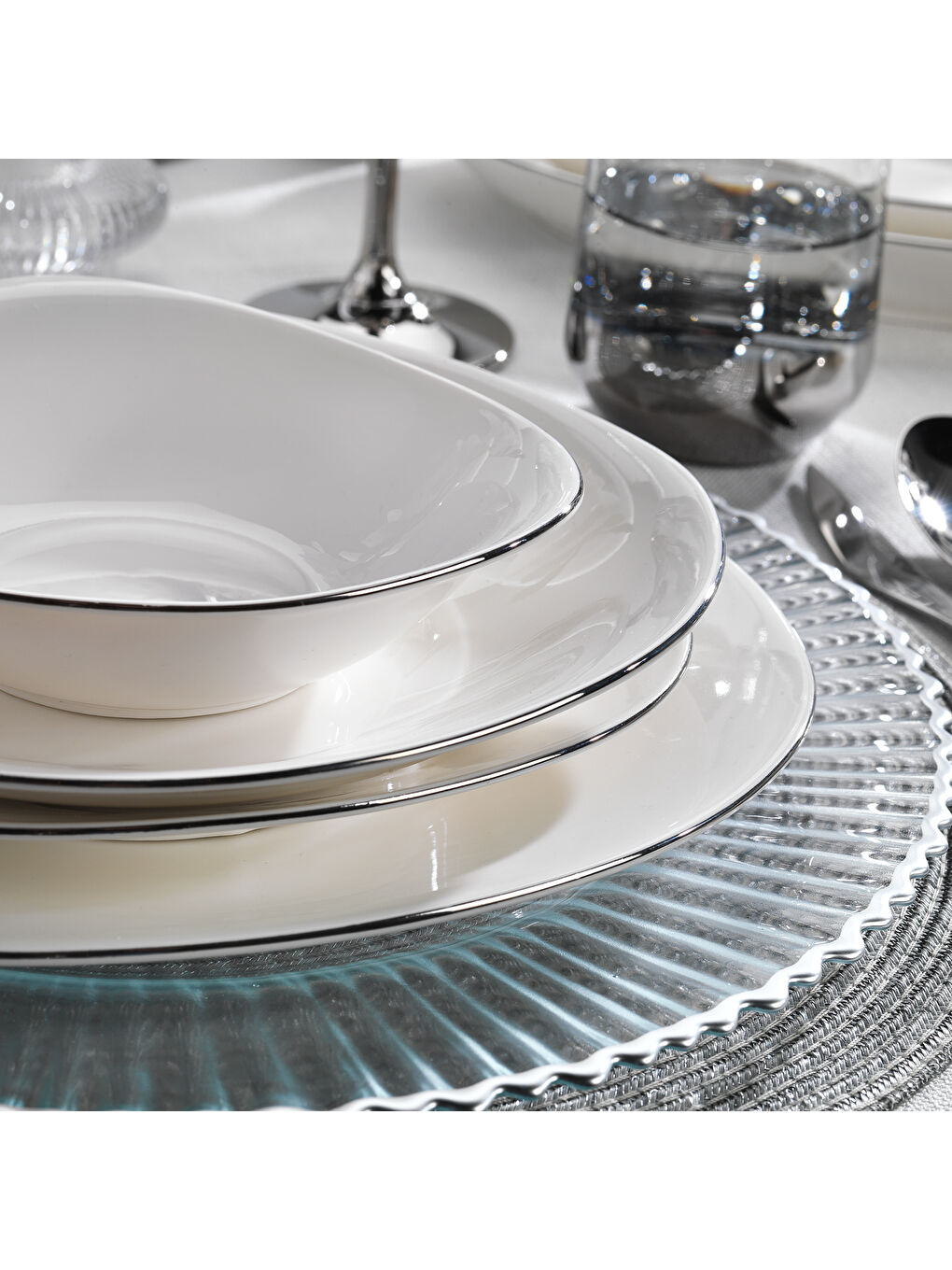 Beyaz Dina Yemek Takımı-56 Parça-Platin-5