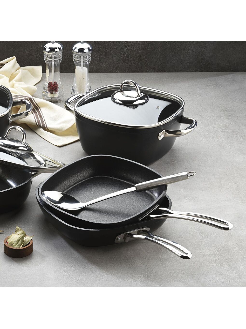 Gastronomie Master Granit Tava-24Cm-Siyah-2