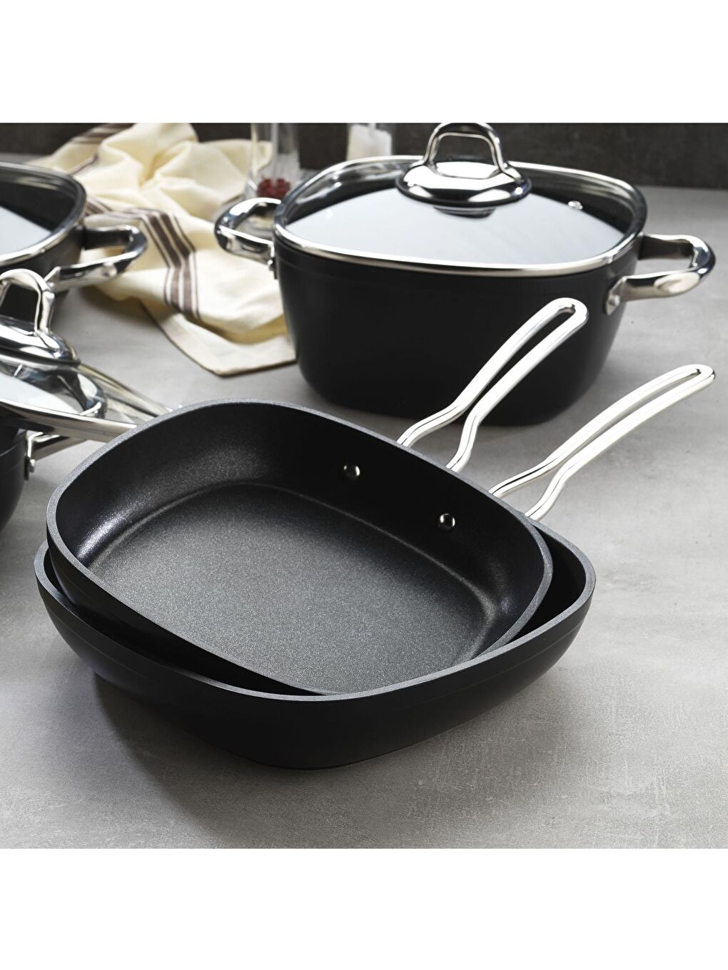 Gastronomie Master Granit Tava-24Cm-Siyah-3