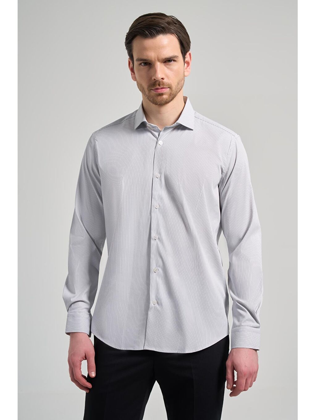 Beyaz Uzun Kol Çizgili Desen Bez Ayağı Sert Yaka Cepsiz Esnek Classic Slim Fit Gömlek 1004250158