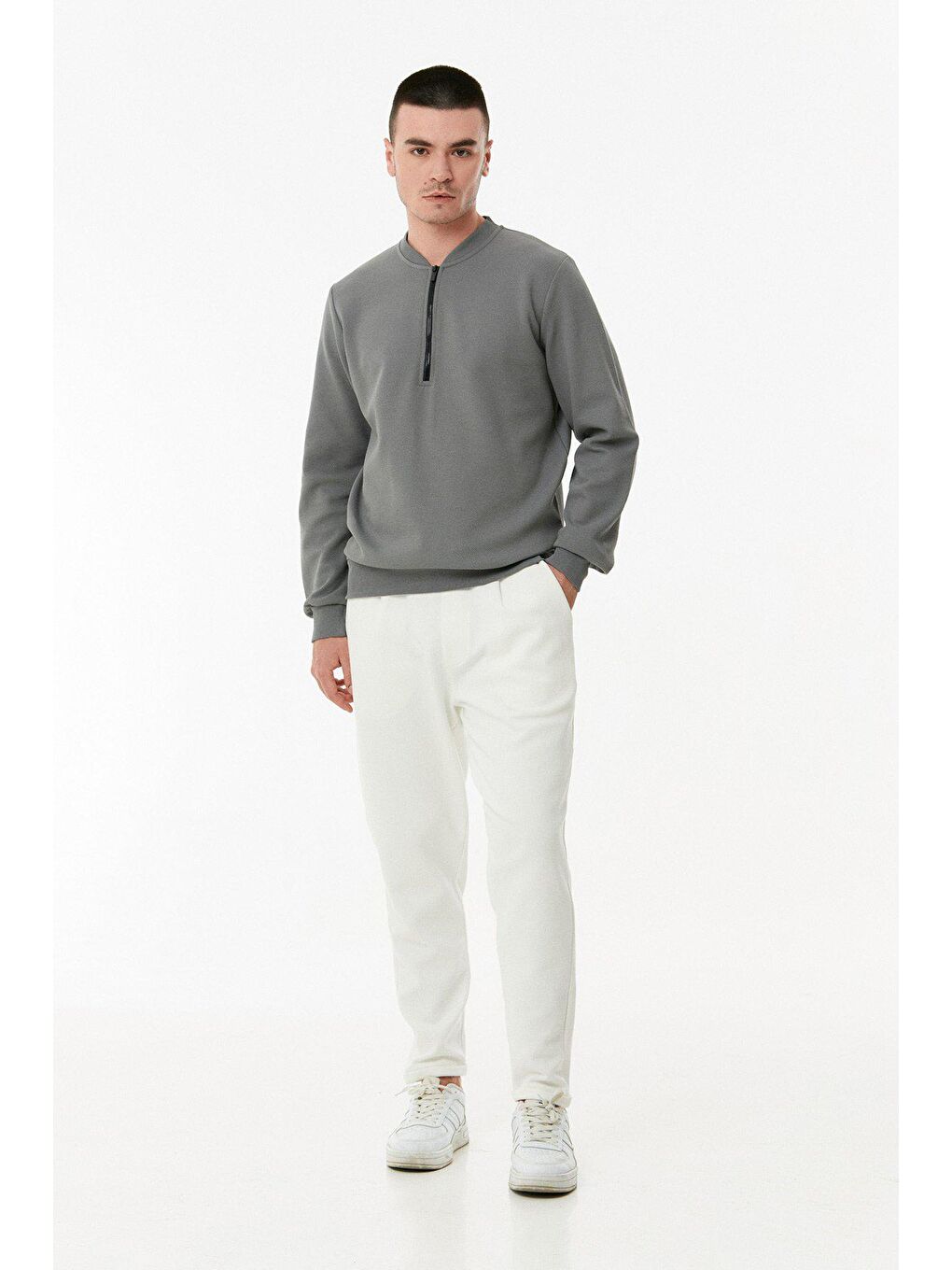 Gri Yarım Fermuarlı Sweatshirt-1