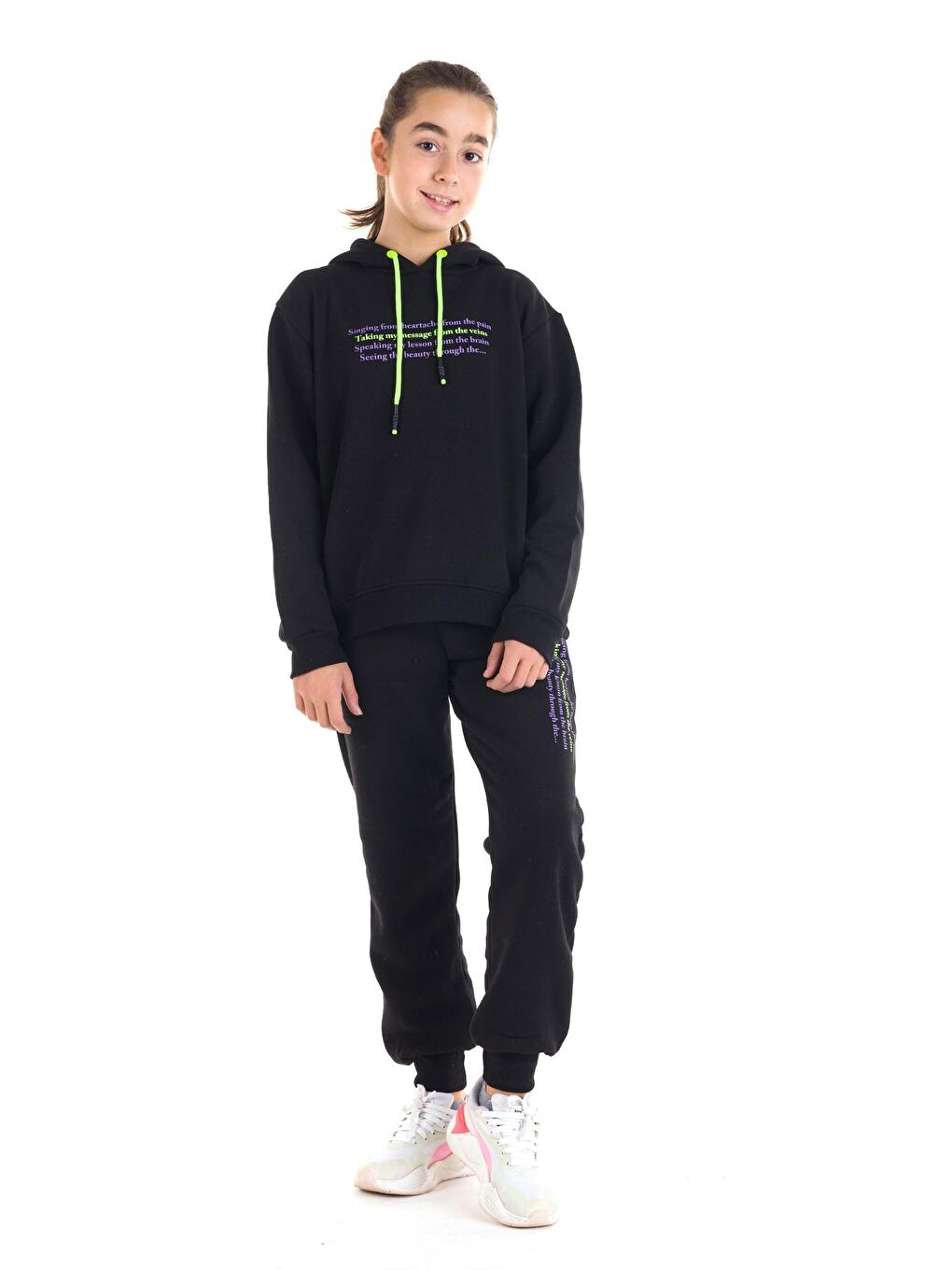 Siyah Kız Çocuk Renkli Yazı Baskılı Kapüşonlu Eşofman Takımı 14121-1