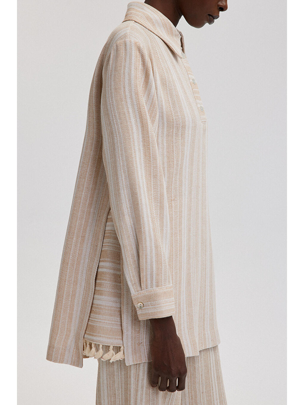 Bej Püskül Detaylı Çizgili Tunik-4