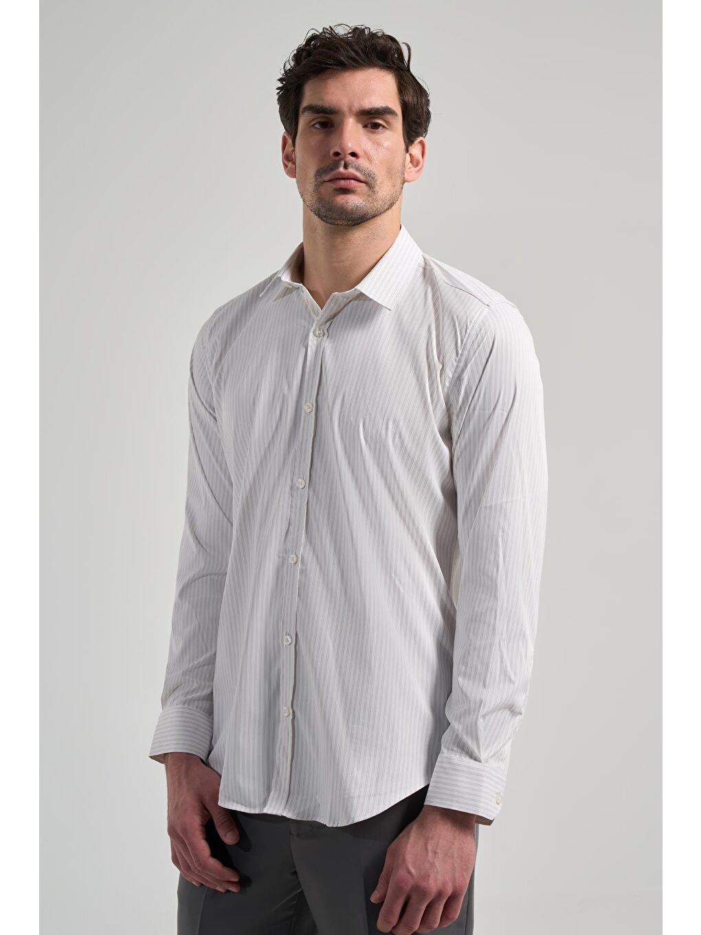 Beyaz Uzun Kol Desen Yarım İtalyan Yaka Cepsiz Esnek Classic Slim Fit Gömlek 1004245220-2