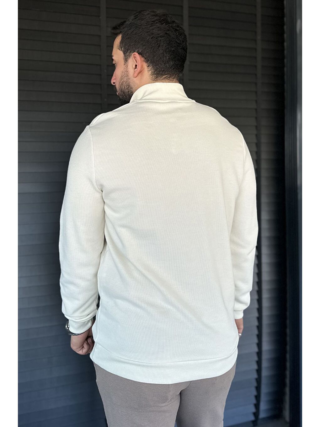 Ekru Yarım Fermuarlı Dik Yaka Selanik Sweatshirt-3