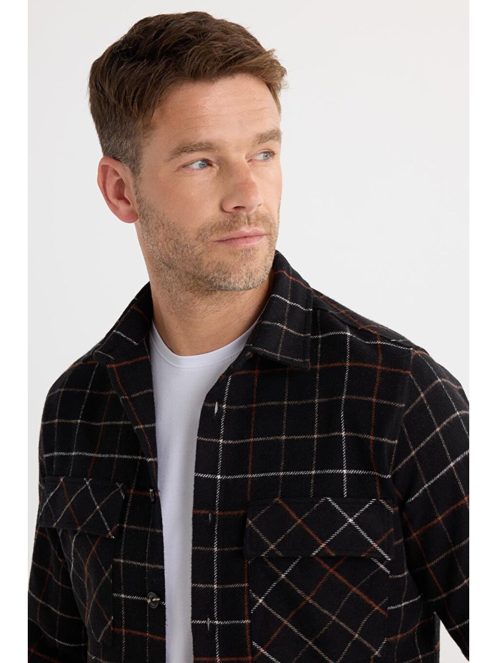 Karışık Erkek Slim Fit Dar Kesim Spor Yaka Çift Cep Kapaklı Kareli Gömlek-1