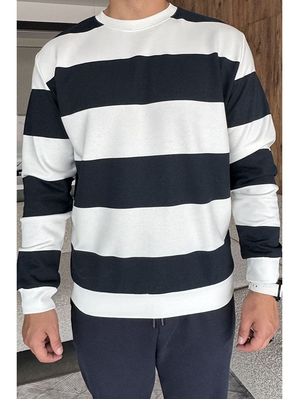 Lacivert Erkek Bisiklet Yaka Renk Bloklu Sweatshirt-2