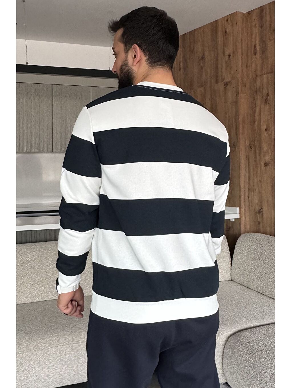 Lacivert Erkek Bisiklet Yaka Renk Bloklu Sweatshirt-3