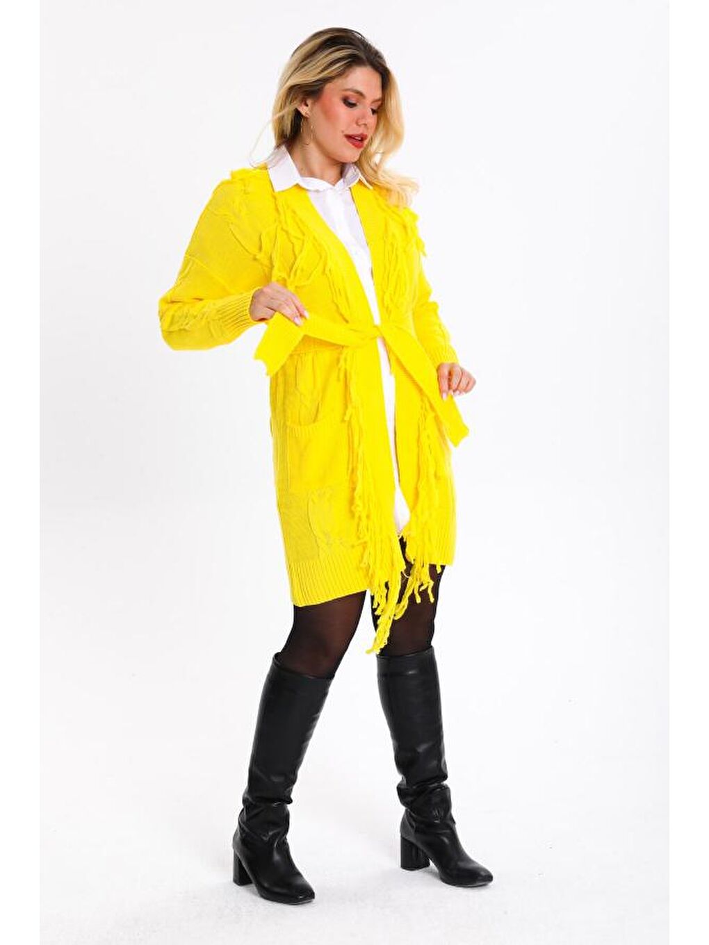Sarı Kadın Saç Örgülü Püsküllü Triko Hırka 019