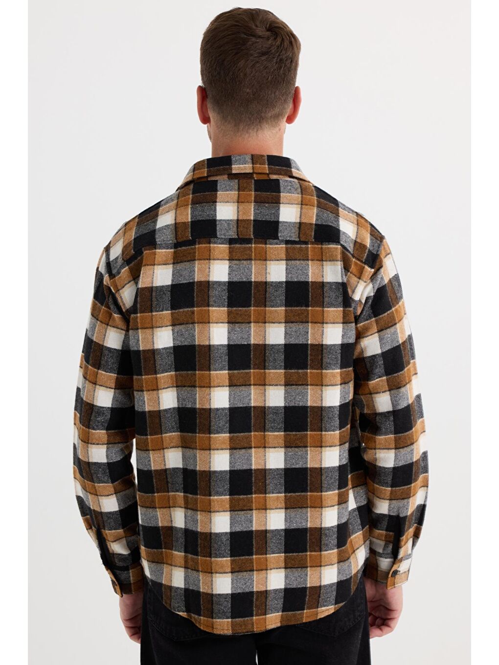 Karışık Relax Fit Rahat Kesim Çift Cep Kapaklı Kışlık Oduncu Kareli Erkek Gömlek-6