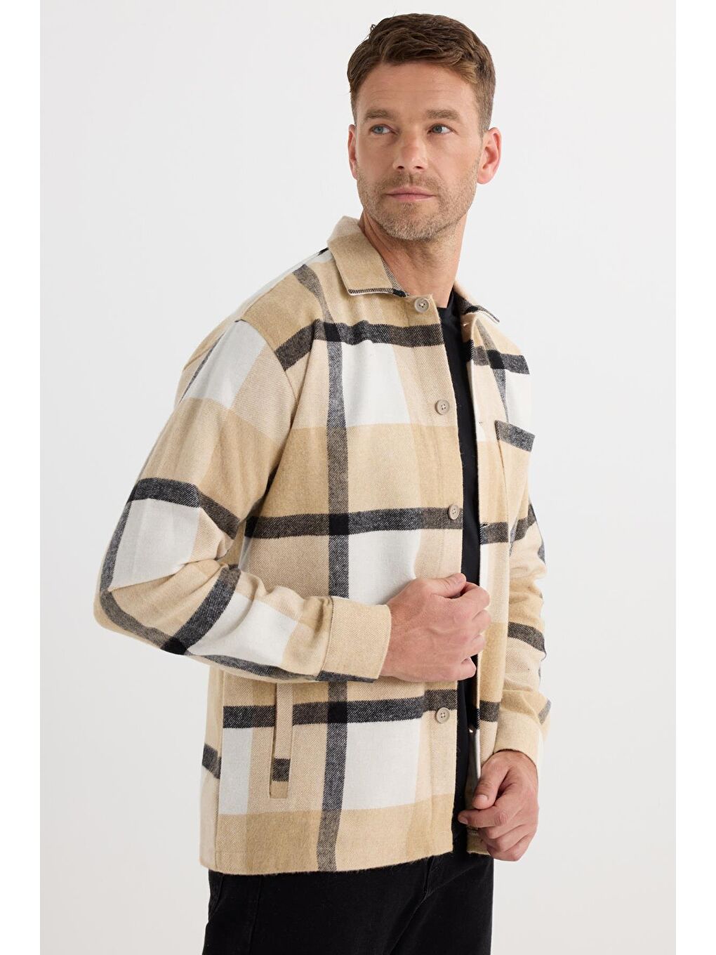 Karışık Erkek Relax Fit Rahat Kesim Spor Yaka Kareli Flotalı Cep Kışlık Gömlek