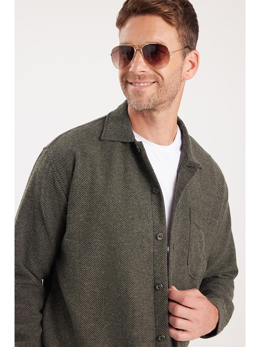 Erkek Relax Fit Rahat Kesim Oduncu Tek Cepli Kapaklı Armürlü Haki Apaş Yaka Kışlık Gömlek-1