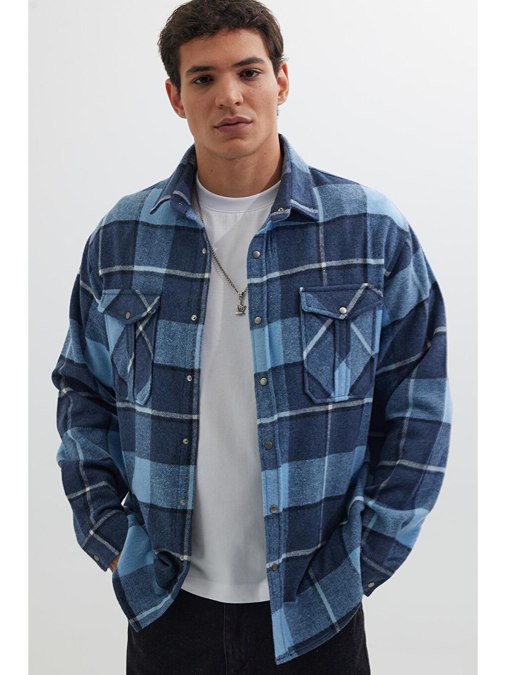 Karışık Erkek Relax Fit Rahat Kesim Oduncu Çift Cep Düğmeli Kareli Kışlık Gömlek-1