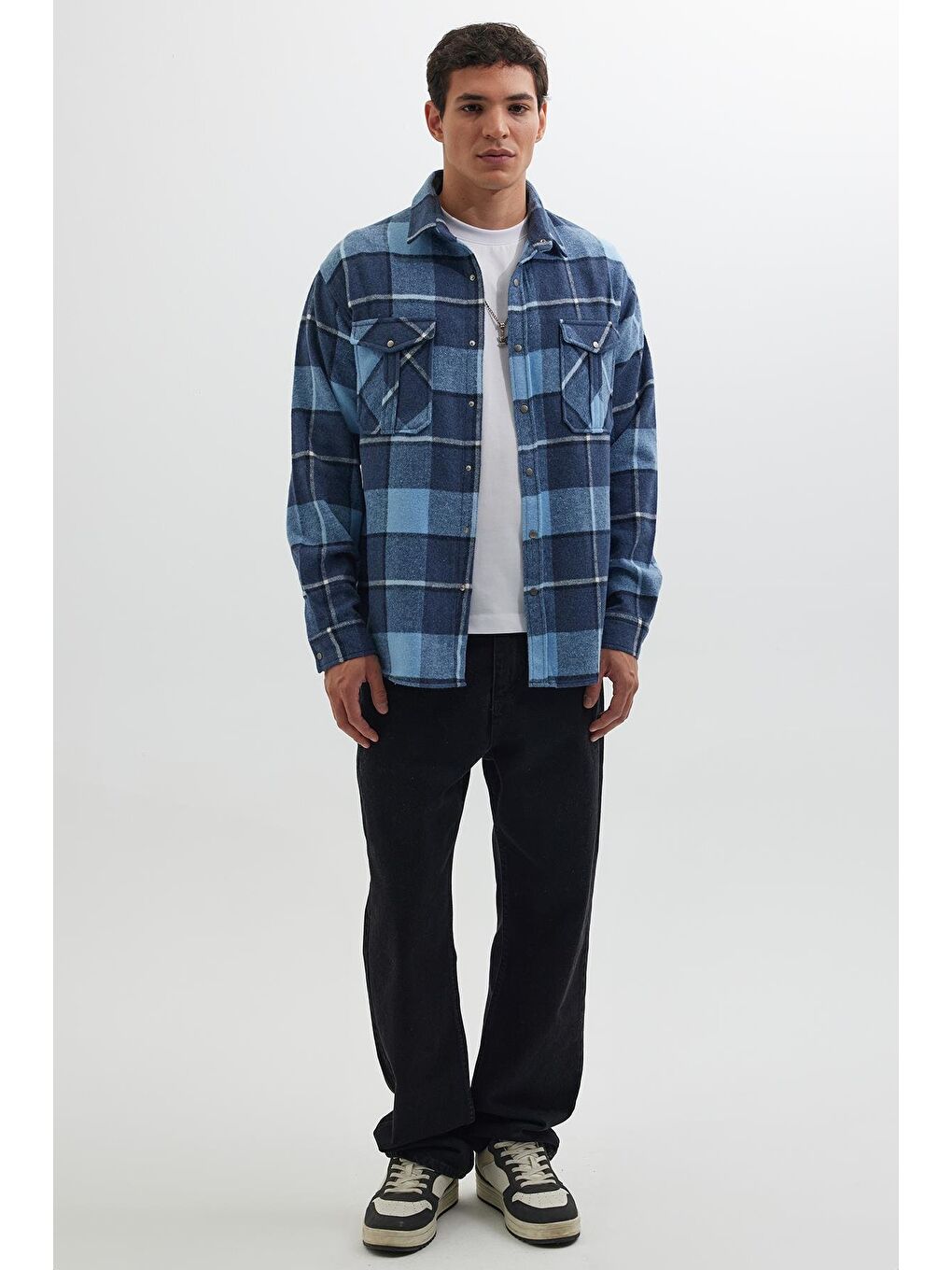 Karışık Erkek Relax Fit Rahat Kesim Oduncu Çift Cep Düğmeli Kareli Kışlık Gömlek-3