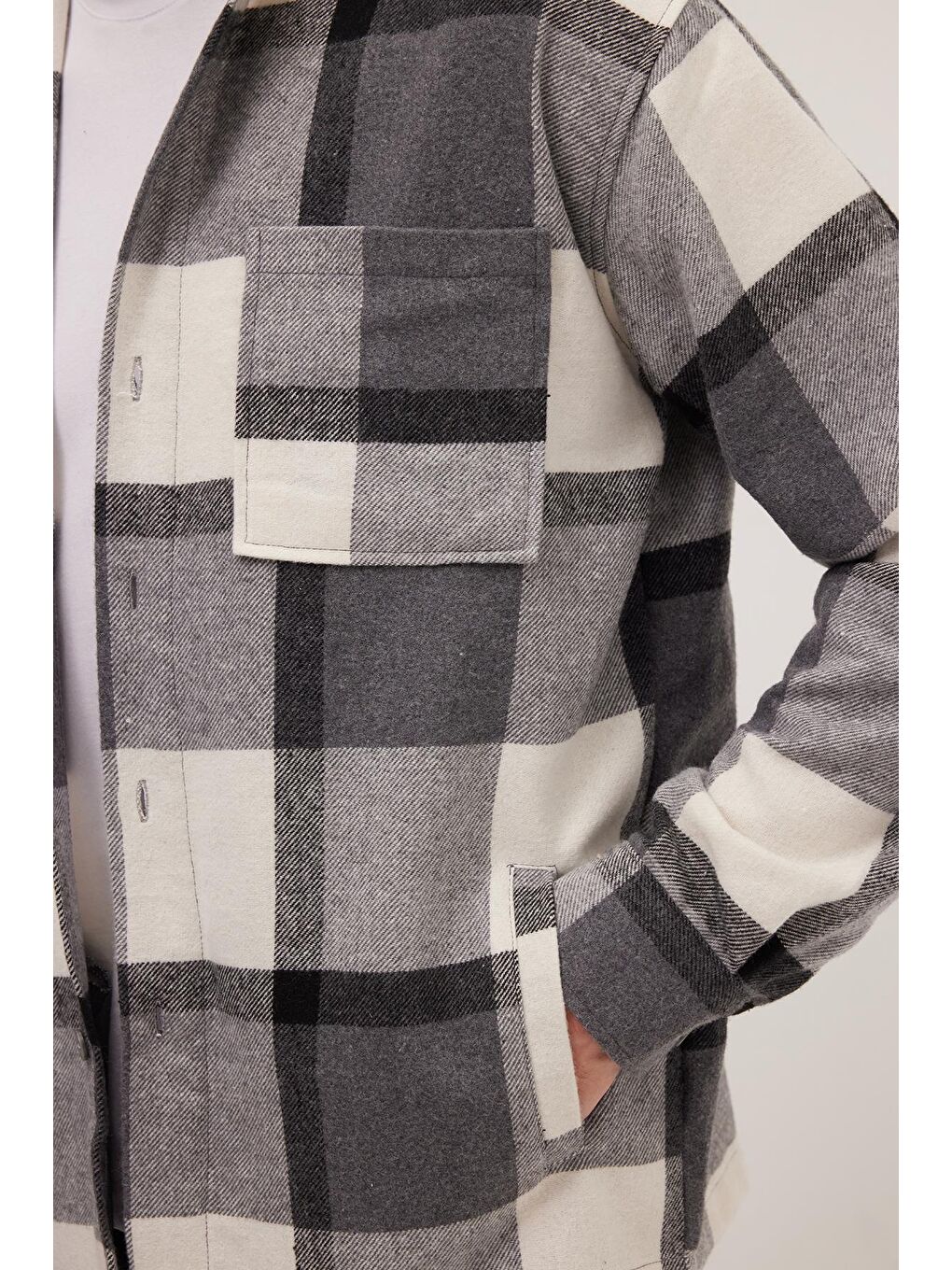 Karışık Erkek Relax Fit Rahat Kesim Spor Yaka Kareli Flotalı Cep Kışlık Gömlek-2