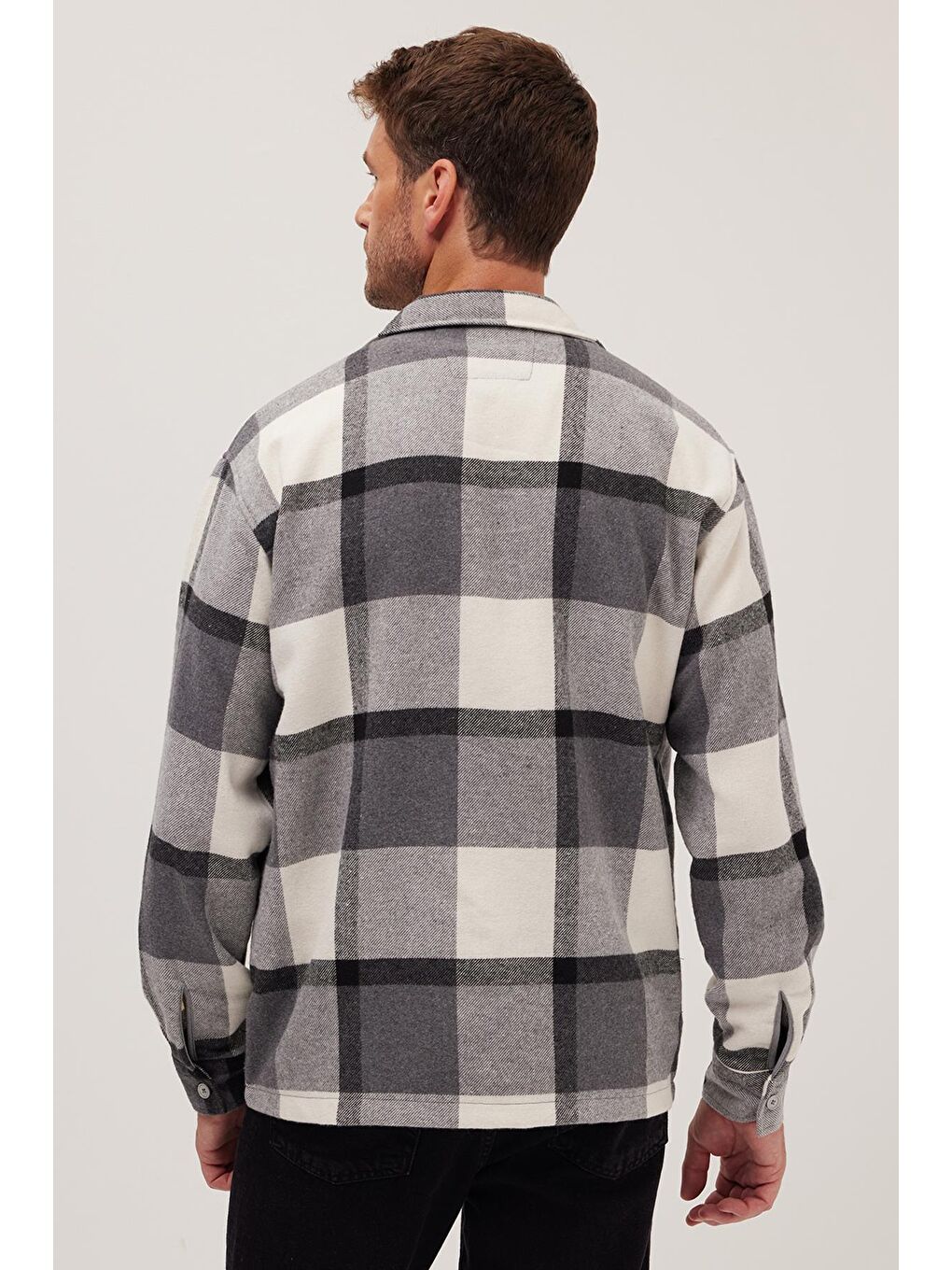 Karışık Erkek Relax Fit Rahat Kesim Spor Yaka Kareli Flotalı Cep Kışlık Gömlek-6