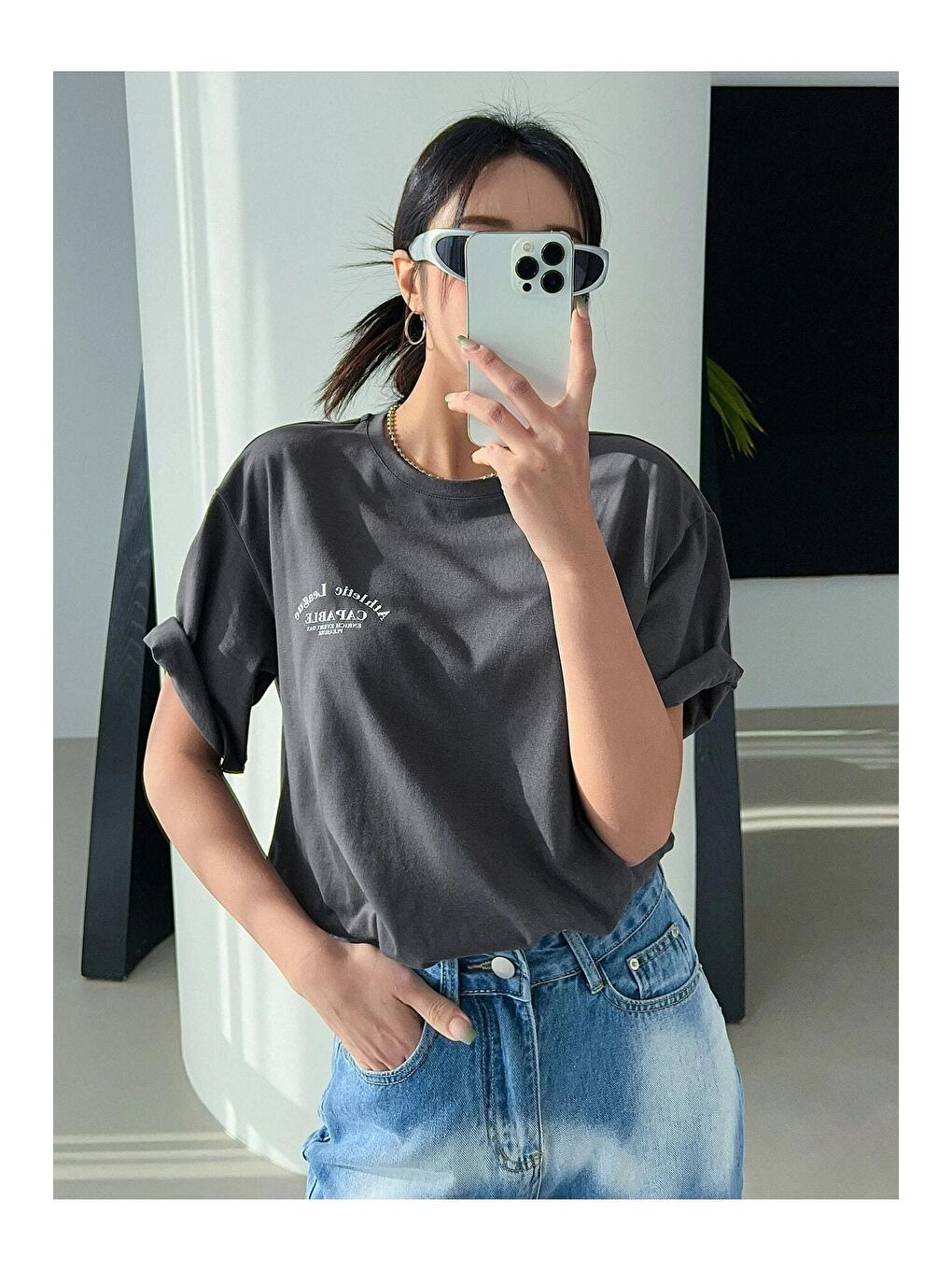 Gri Kadın Füme Oversize Capable Baskılı Tişört-2