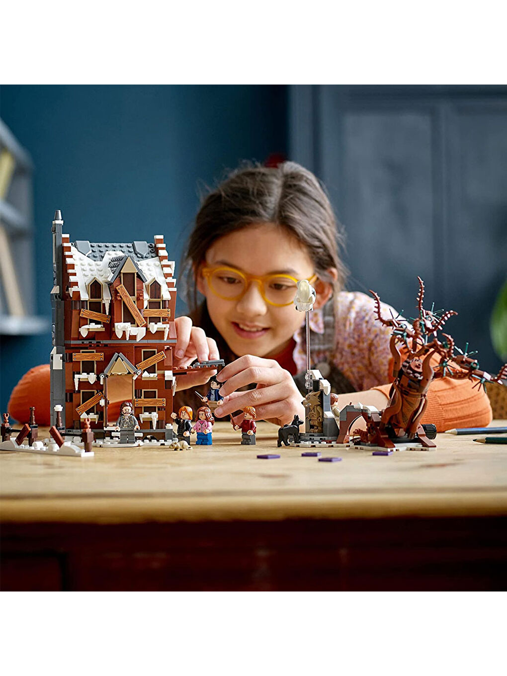 Lego Harry Potter Bağıran Baraka ve Şamarcı Söğüt 76407 - 1