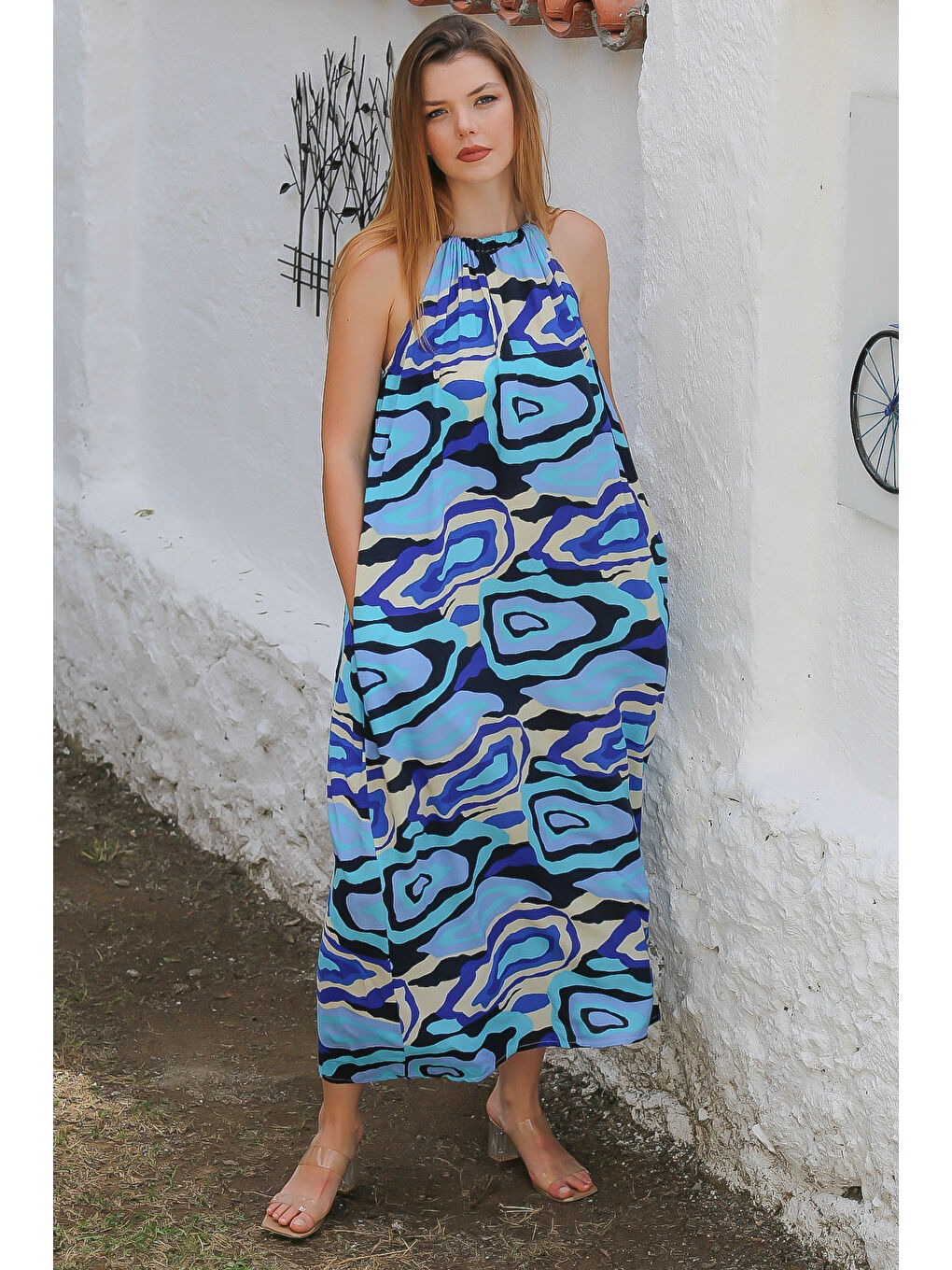 Mavi Boyundan Bağlamalı Cepli Allover Baskılı Dokuma Casual Elbise-4