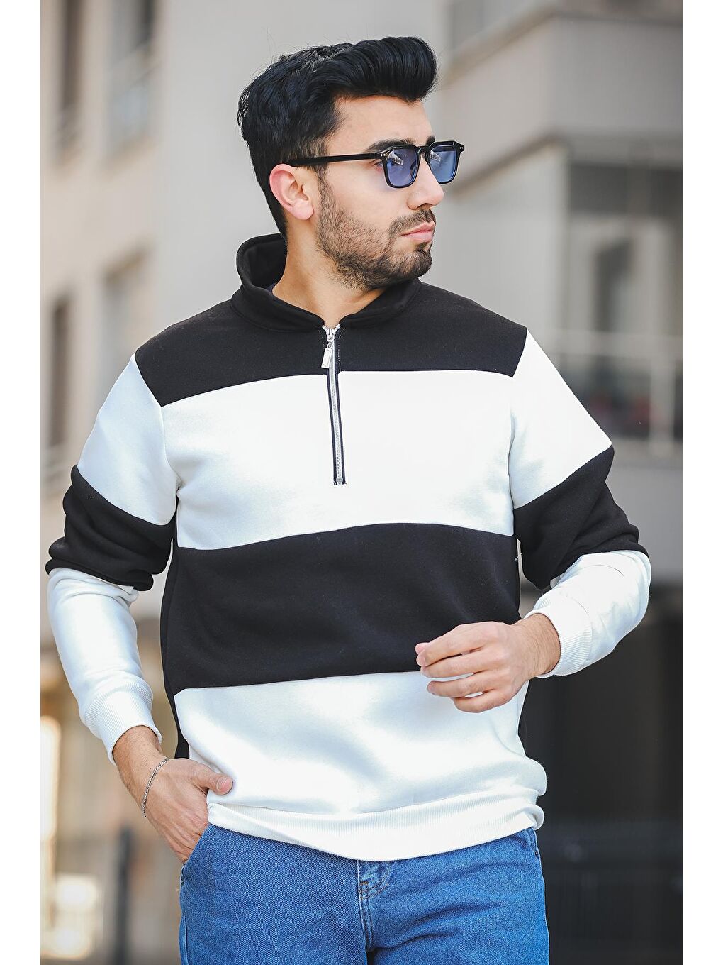 Siyah Üç İplik Şardonlu Parçalı  Dik Yaka Slim Fit Erkek Fermuarlı Sweatshirt-1