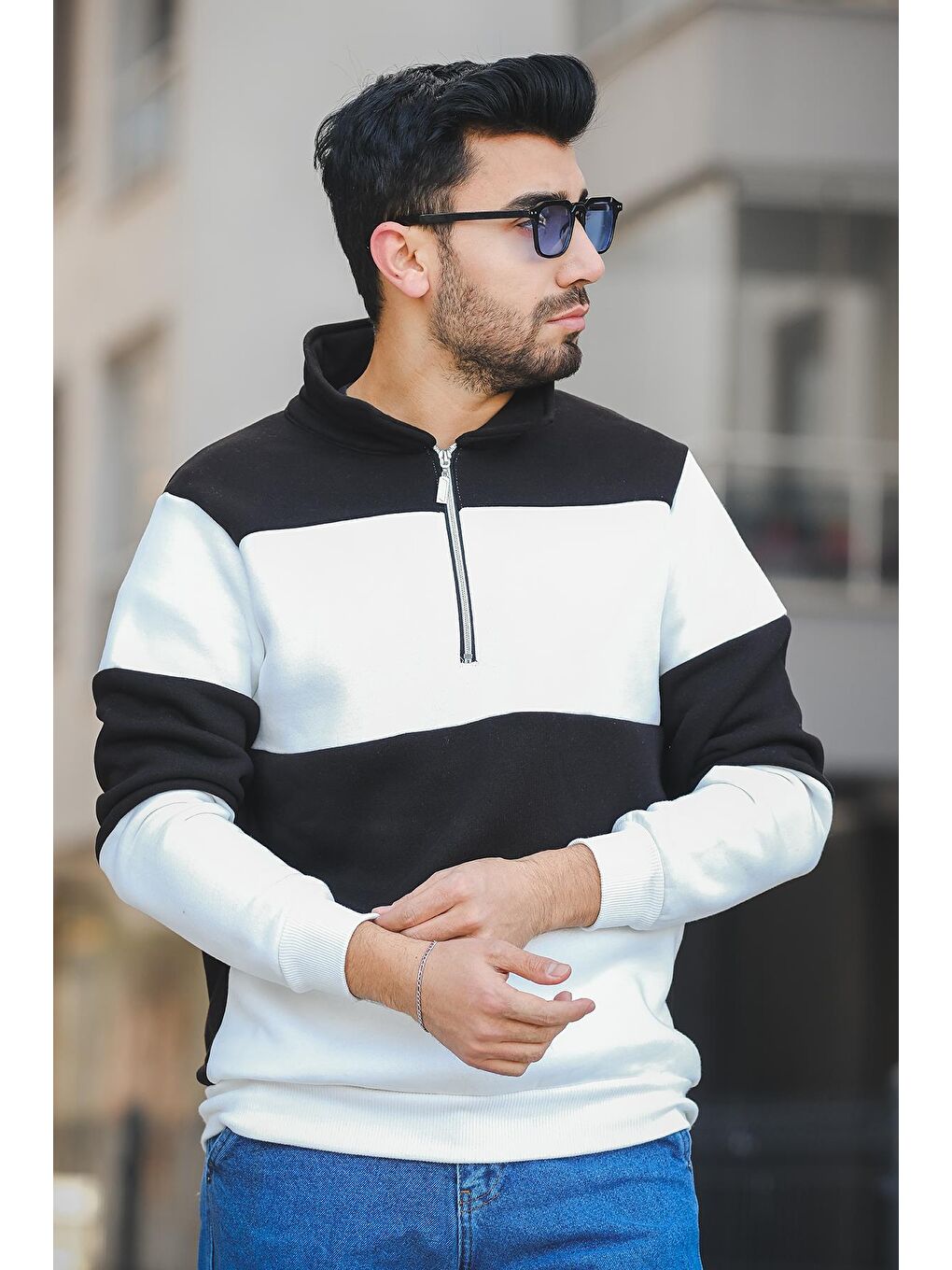Siyah Üç İplik Şardonlu Parçalı  Dik Yaka Slim Fit Erkek Fermuarlı Sweatshirt-2
