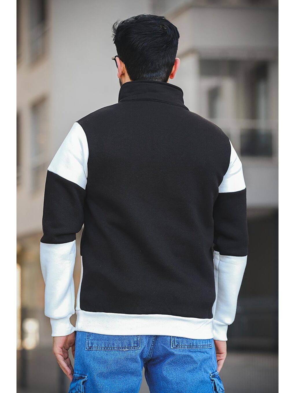 Siyah Üç İplik Şardonlu Parçalı  Dik Yaka Slim Fit Erkek Fermuarlı Sweatshirt-3