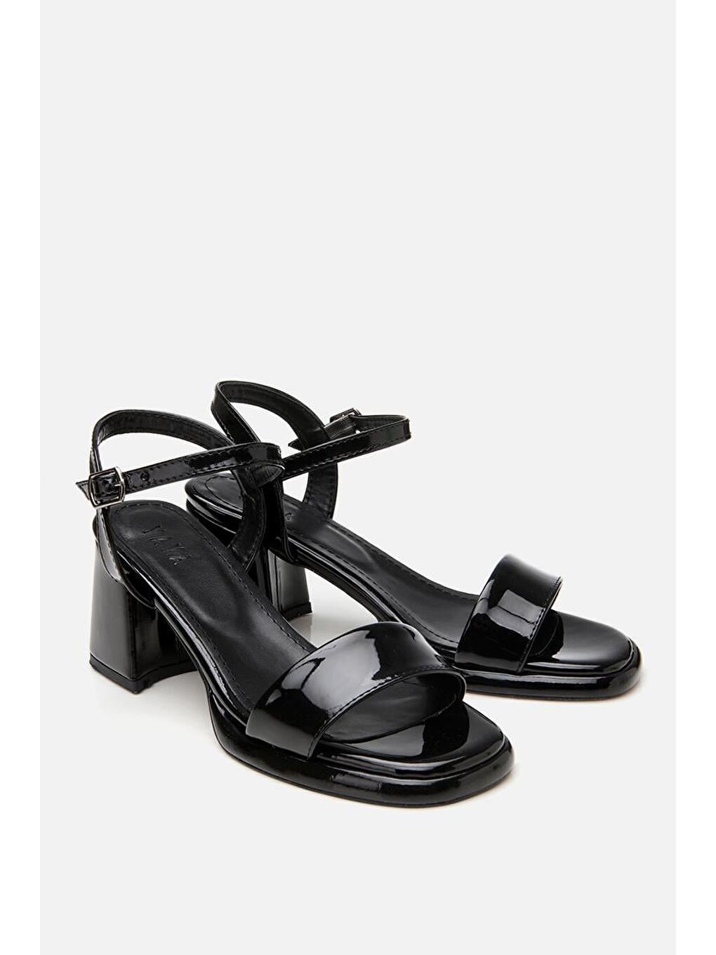 Kadın Siyah Topuklu Sandalet-1